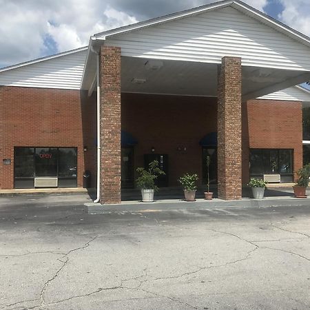 Gulf American Inns Decatur Exterior photo